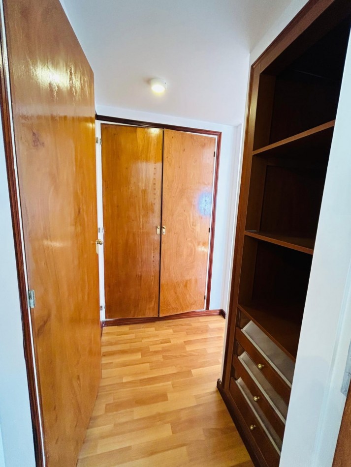 VENTA PISO 4 AMBIENTES