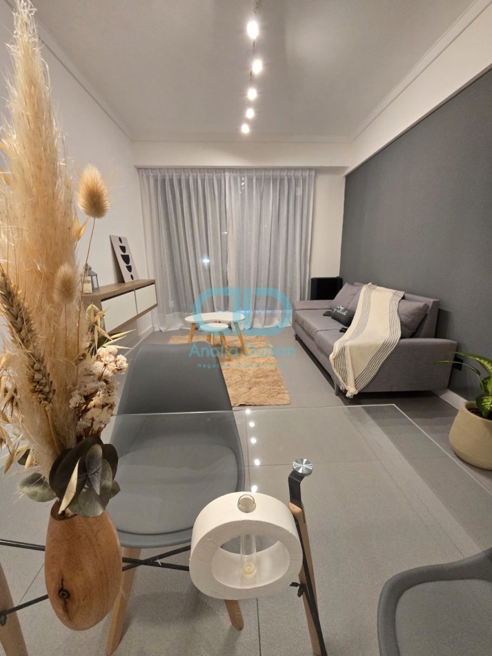 VENTA DEPARTAMENTO 2 AMBIENTES CON DEPENDENCIA