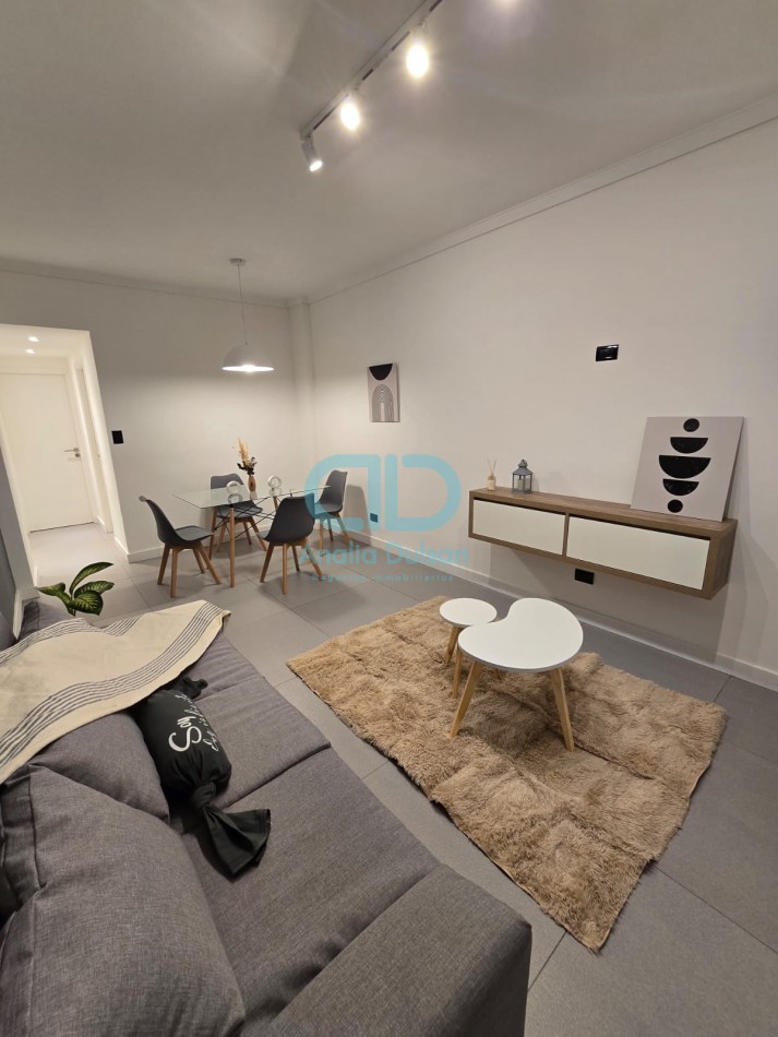 VENTA DEPARTAMENTO 2 AMBIENTES CON DEPENDENCIA