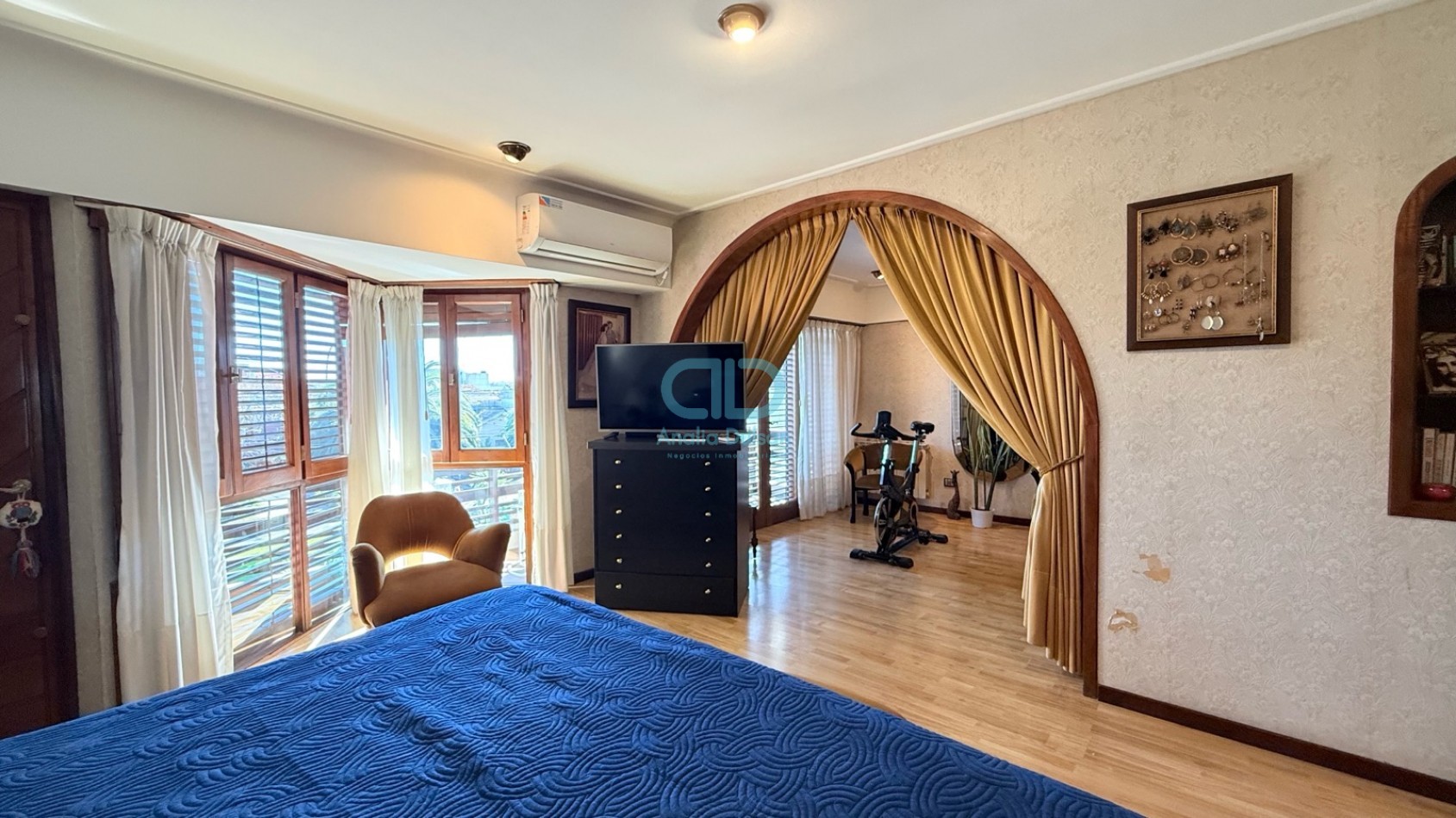 VENTA IMPORTANTE CHALET