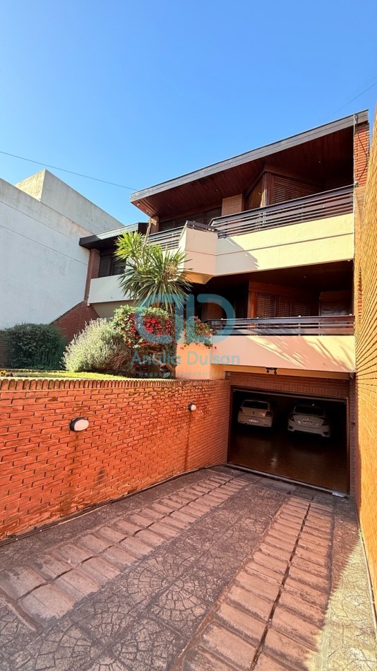 VENTA IMPORTANTE CHALET