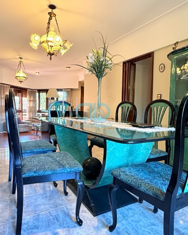 VENTA IMPORTANTE CHALET