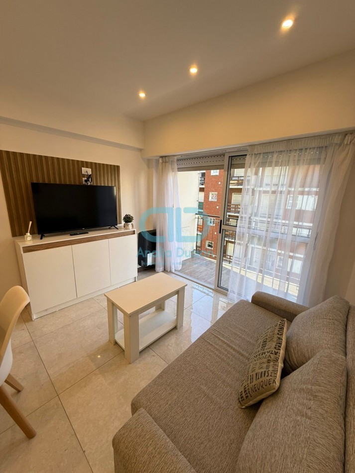 VENTA 3 AMBIENTES CON BALCON CORRIDO