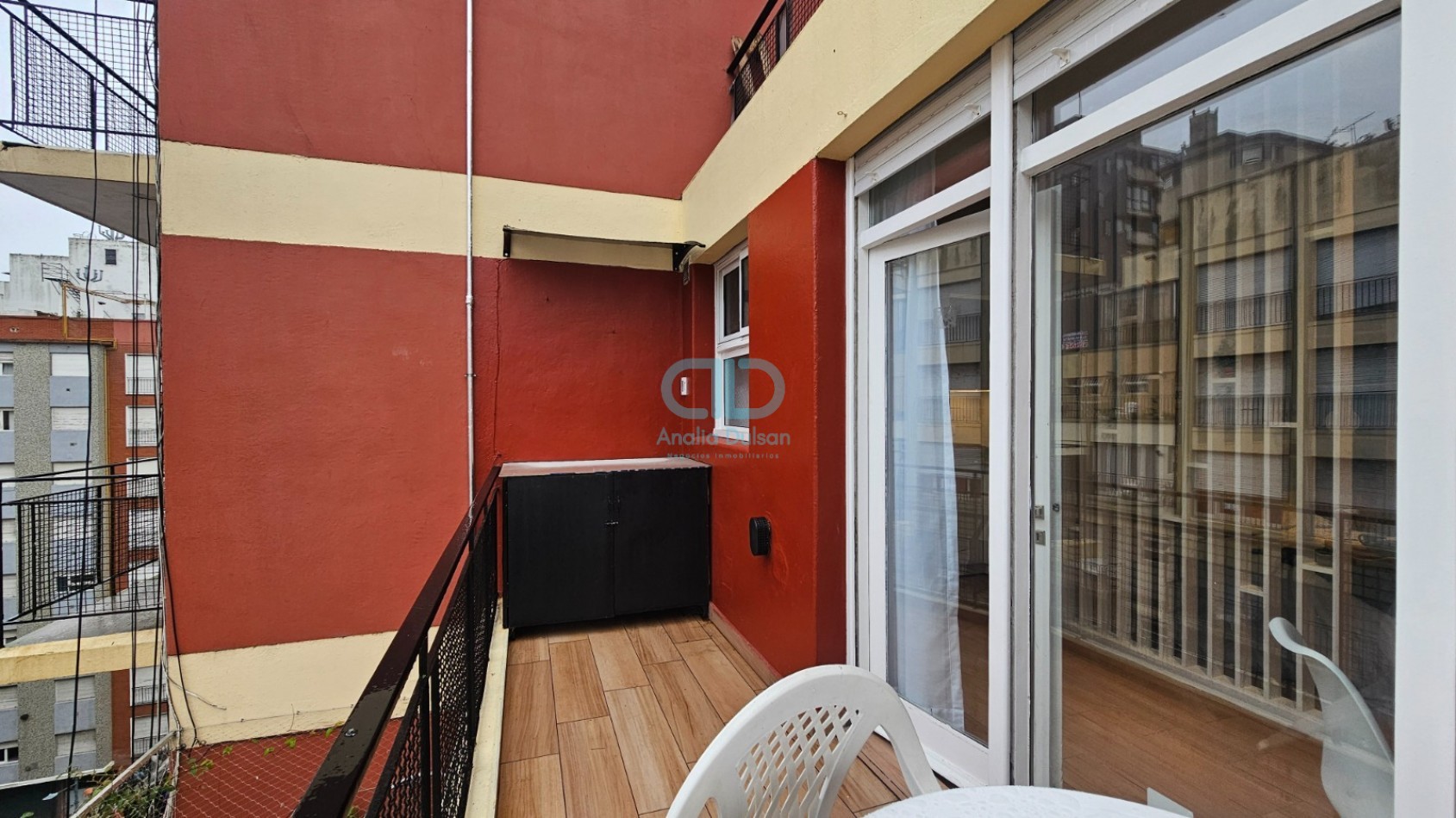 VENTA UN AMBIENTE CON BALCON TERRAZA