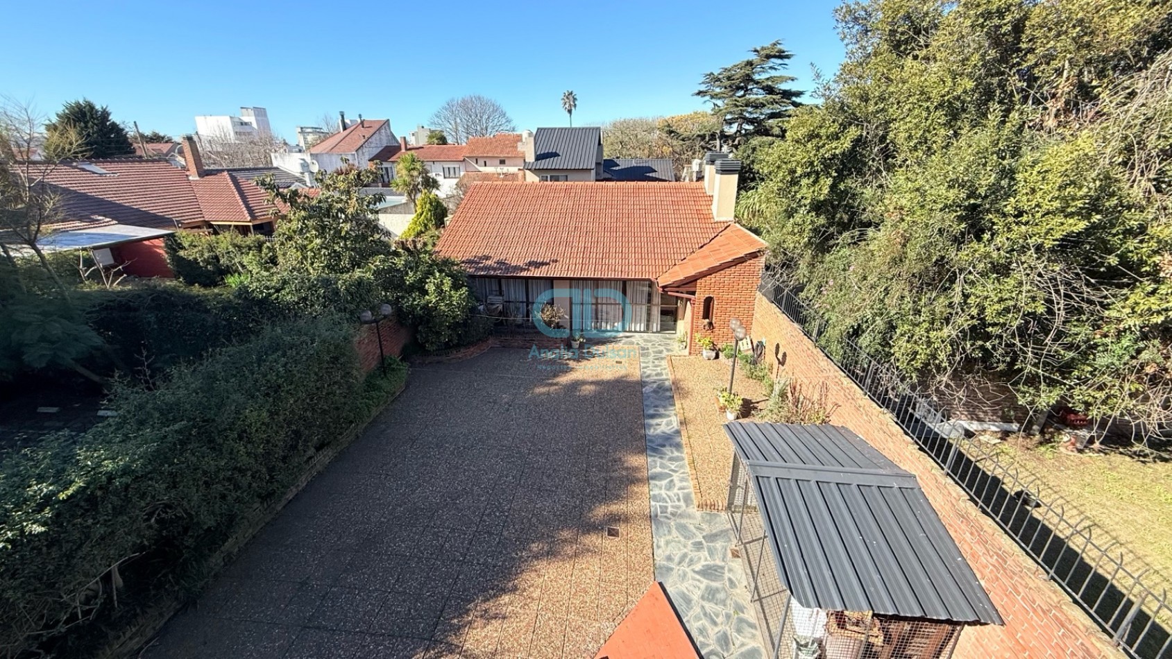 VENTA IMPORTANTE CHALET