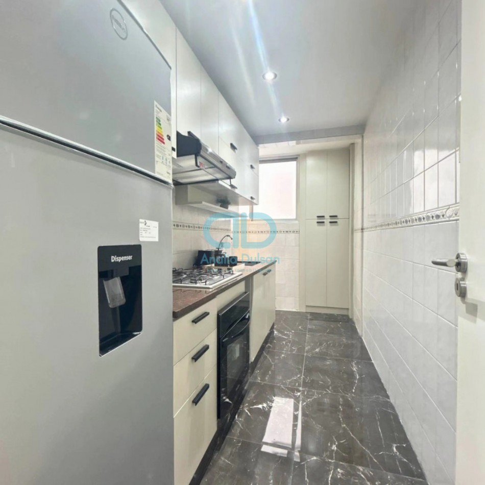 VENTA 2 AMBIENTES CON DEPENDENCIA