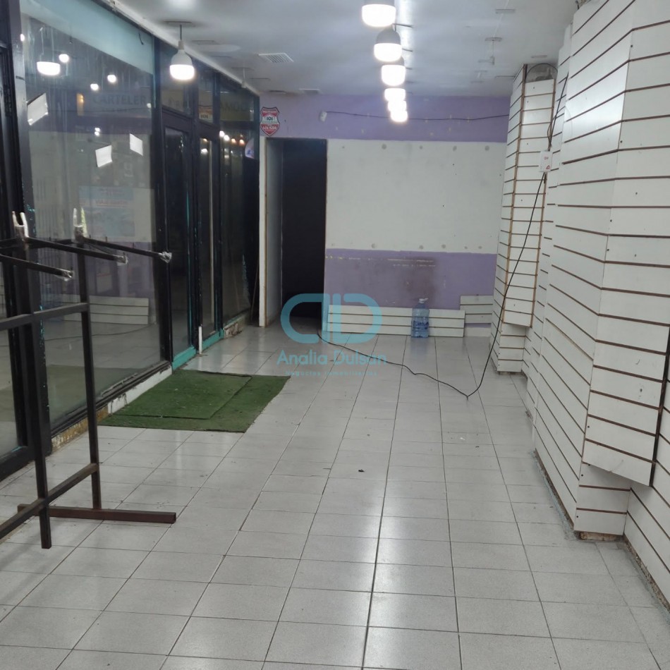 VENTA LOCAL CENTRICO