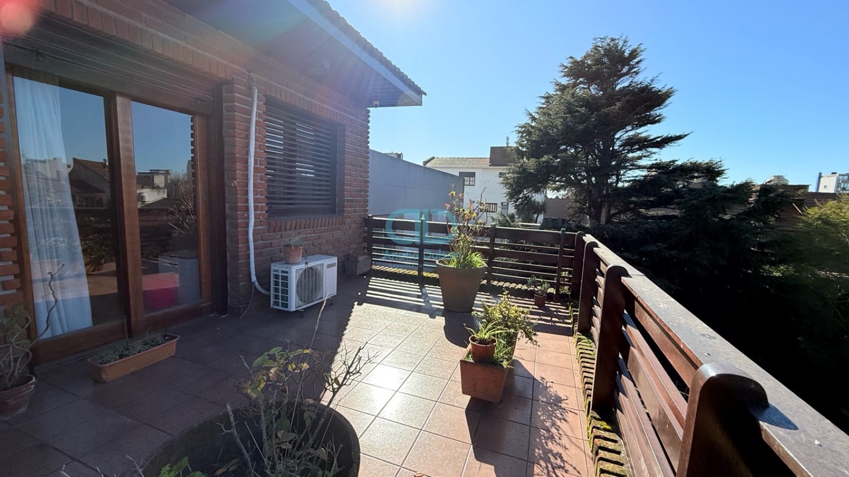 VENTA IMPORTANTE CHALET