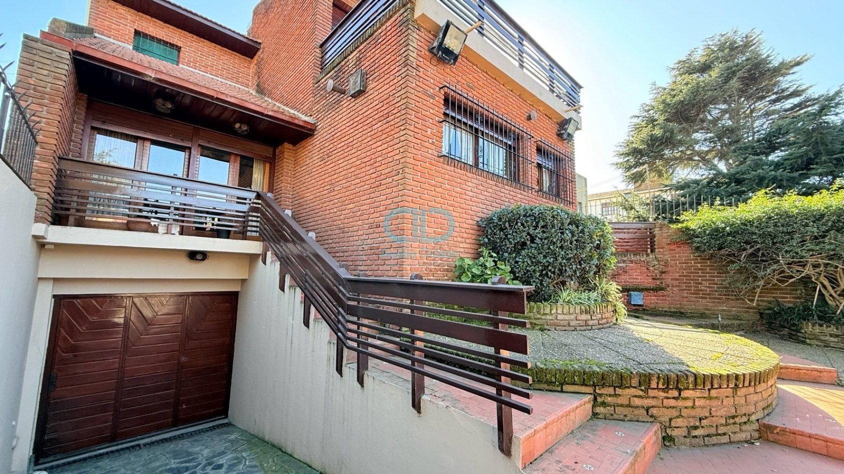 VENTA IMPORTANTE CHALET