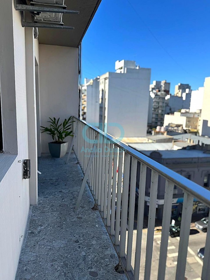 VENTA 3 AMBIENTES CON BALCON