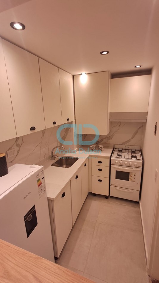 VENTA 2 AMBIENTES CON PATIO Y BALCON