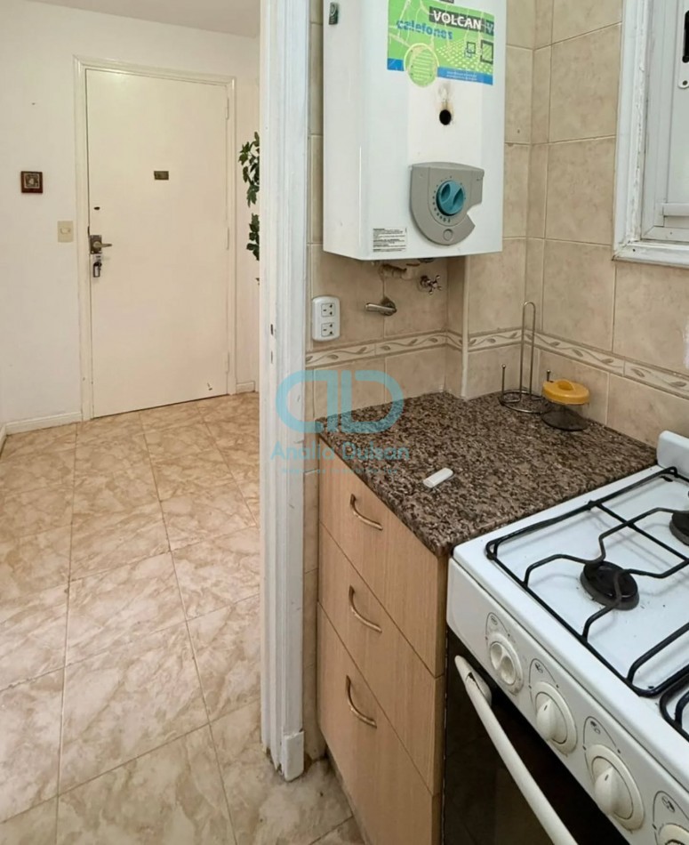 VENTA 2 AMBIENTES CON DEPENDENCIA 