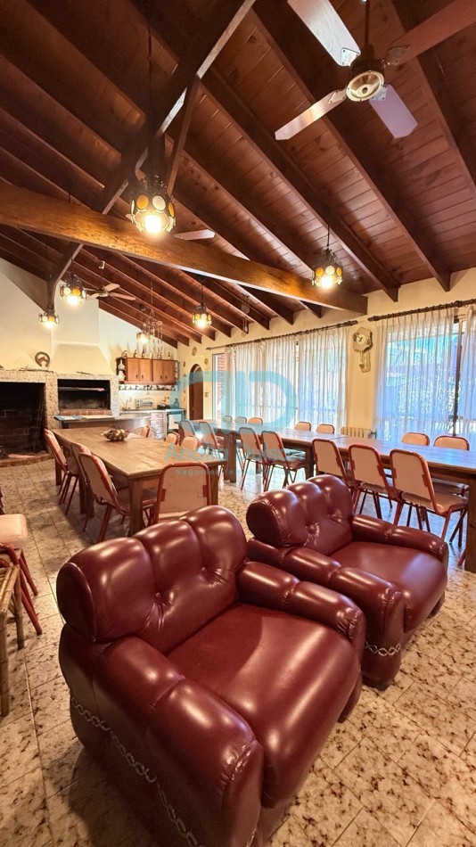 VENTA IMPORTANTE CHALET