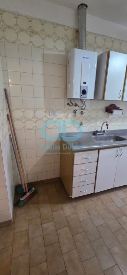 VENTA 3 AMBIENTES - ESPACIO COCHERA 