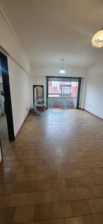 VENTA 3 AMBIENTES - ESPACIO COCHERA 