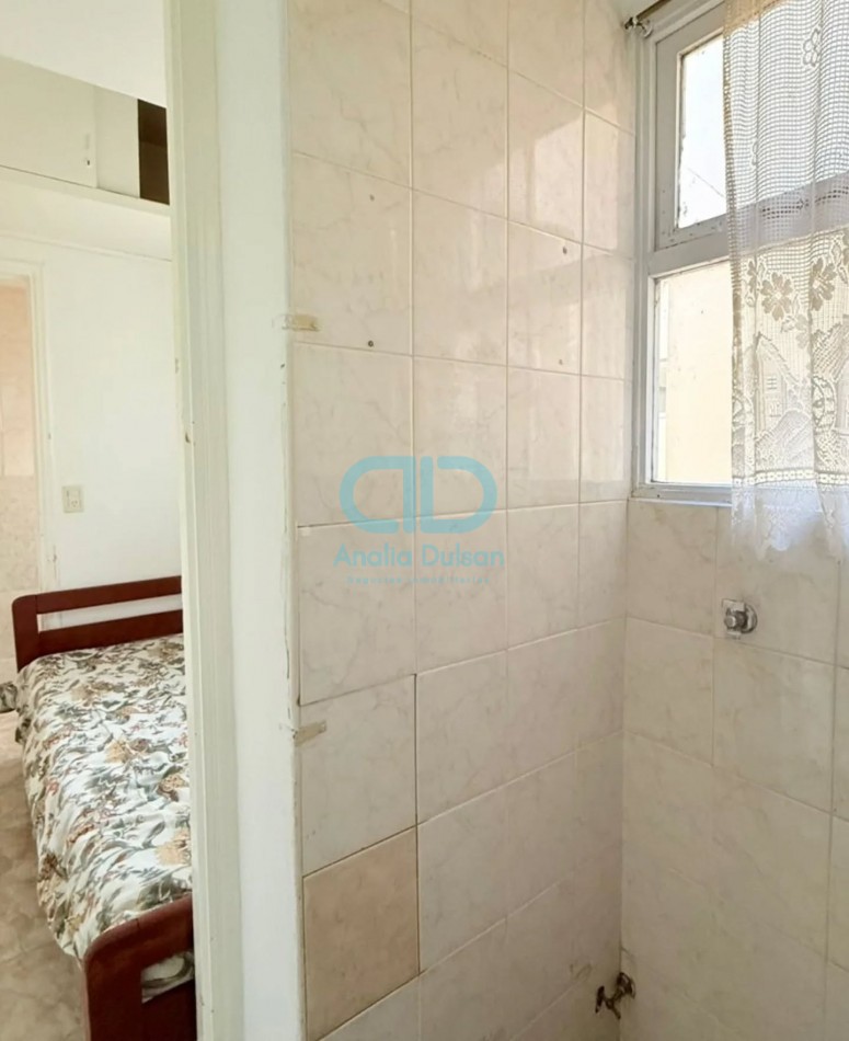 VENTA 2 AMBIENTES CON DEPENDENCIA 