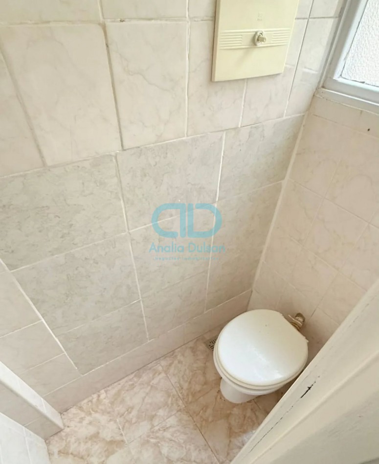 VENTA 2 AMBIENTES CON DEPENDENCIA 