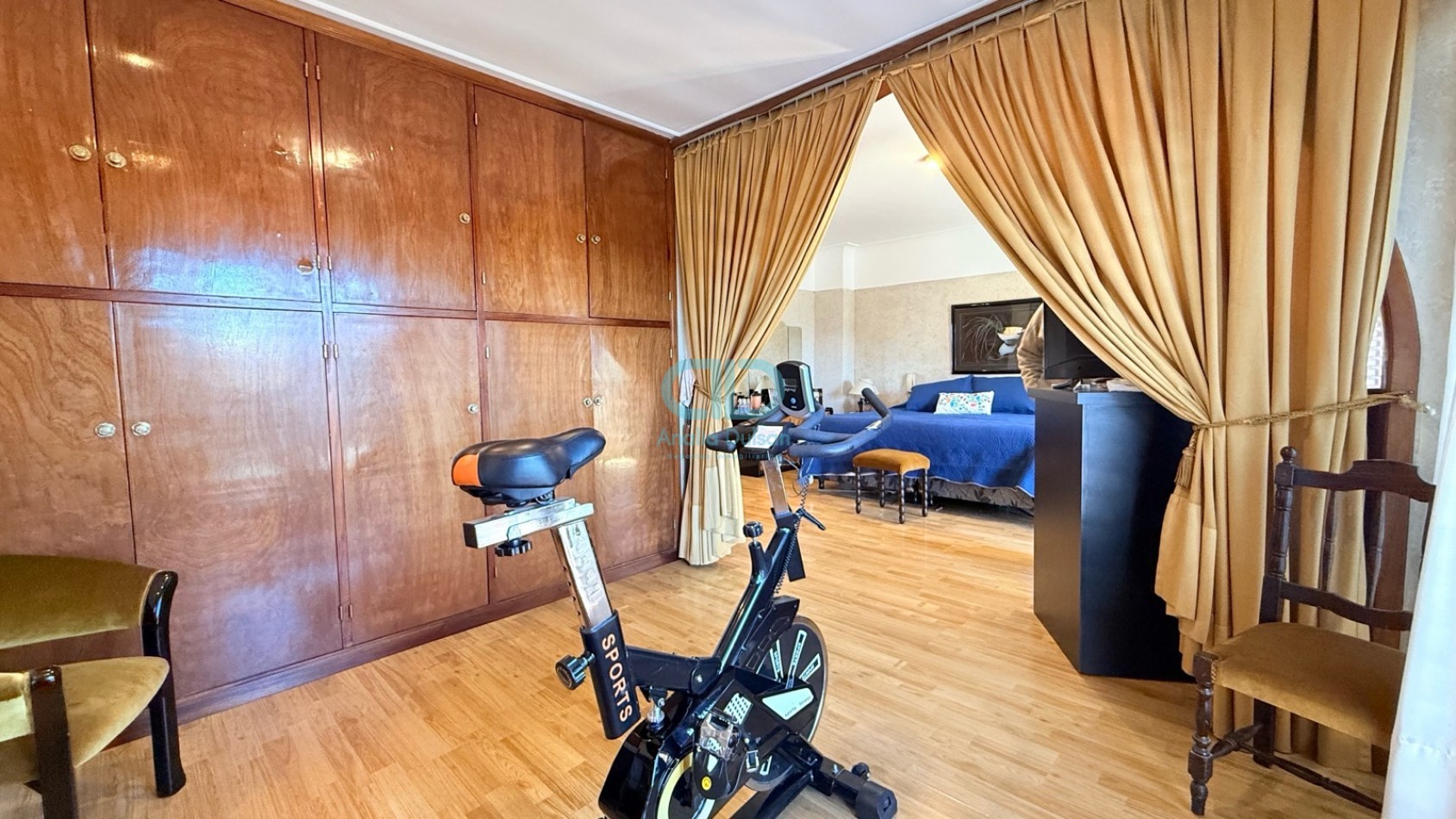 VENTA IMPORTANTE CHALET