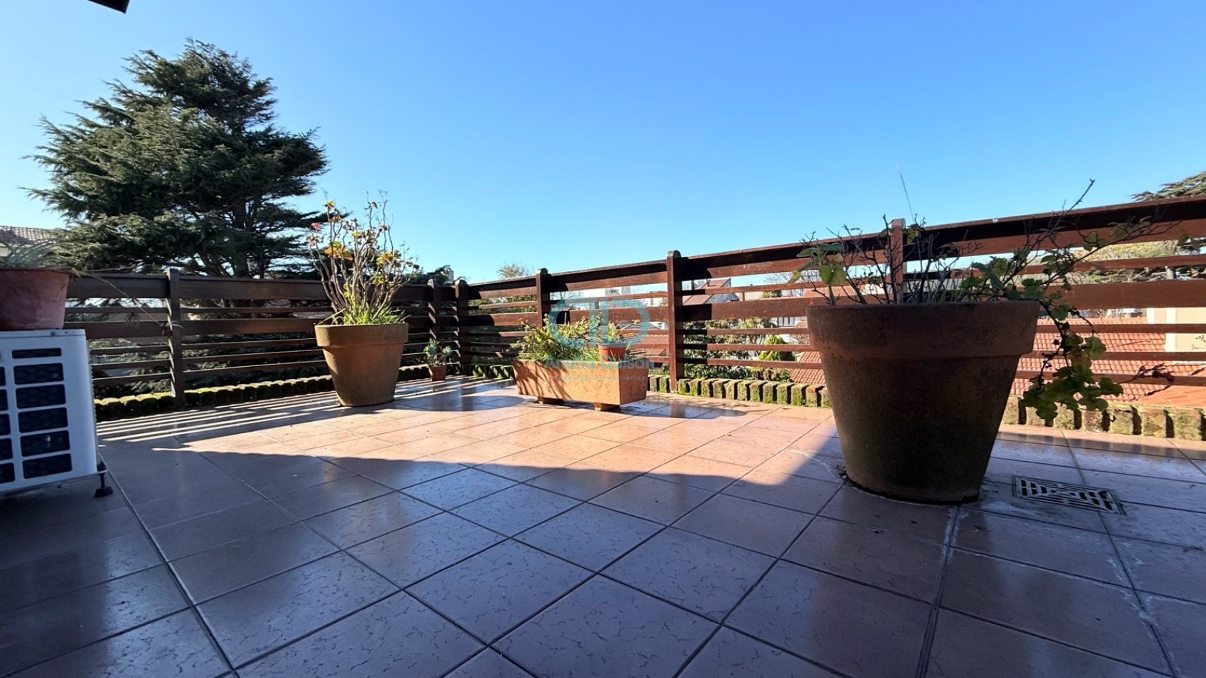 VENTA IMPORTANTE CHALET