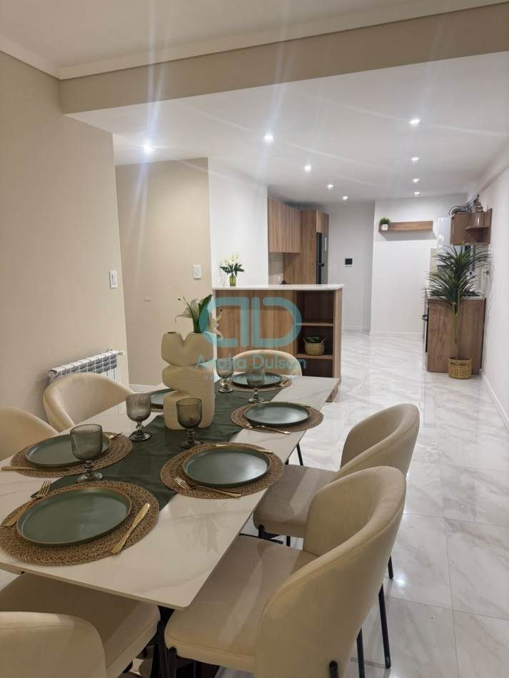 VENTA 3 AMBIENTES CON ESPACIO DE COCHERA