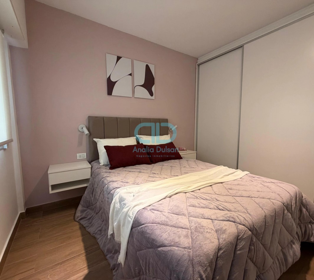 VENTA 2 AMBIENTES CON BALCON A LA CALLE