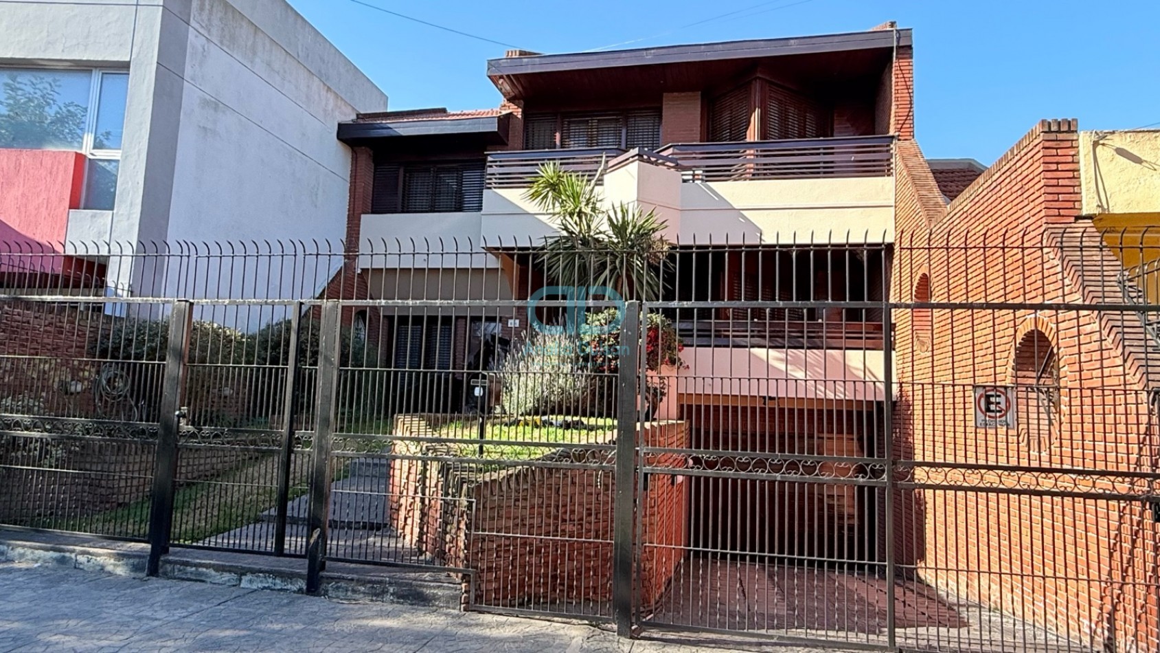 VENTA IMPORTANTE CHALET