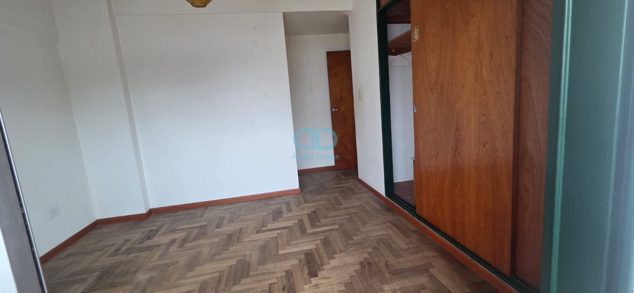 VENTA 3 AMBIENTES - ESPACIO COCHERA 