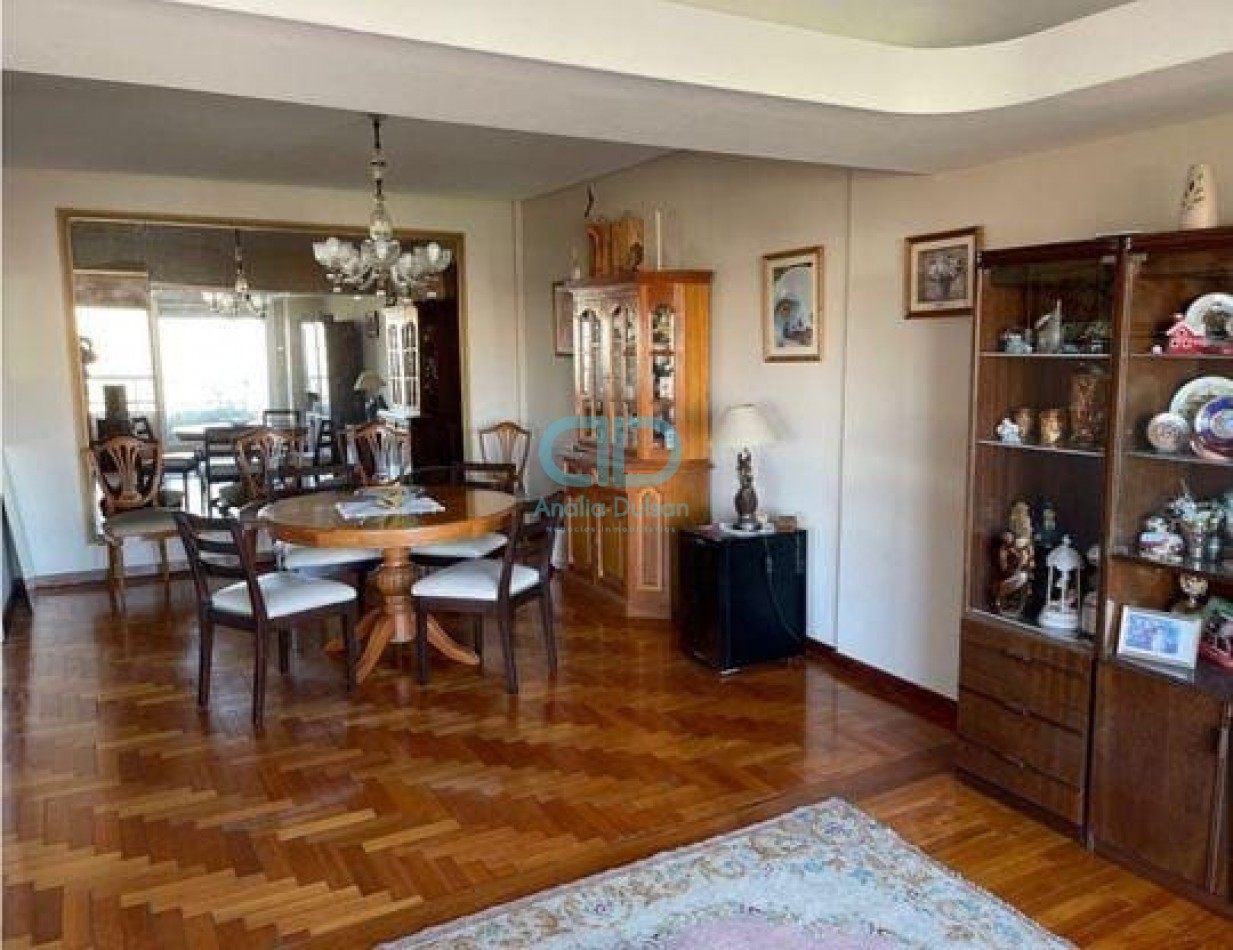 VENTA PISO PLAZA MITRE 