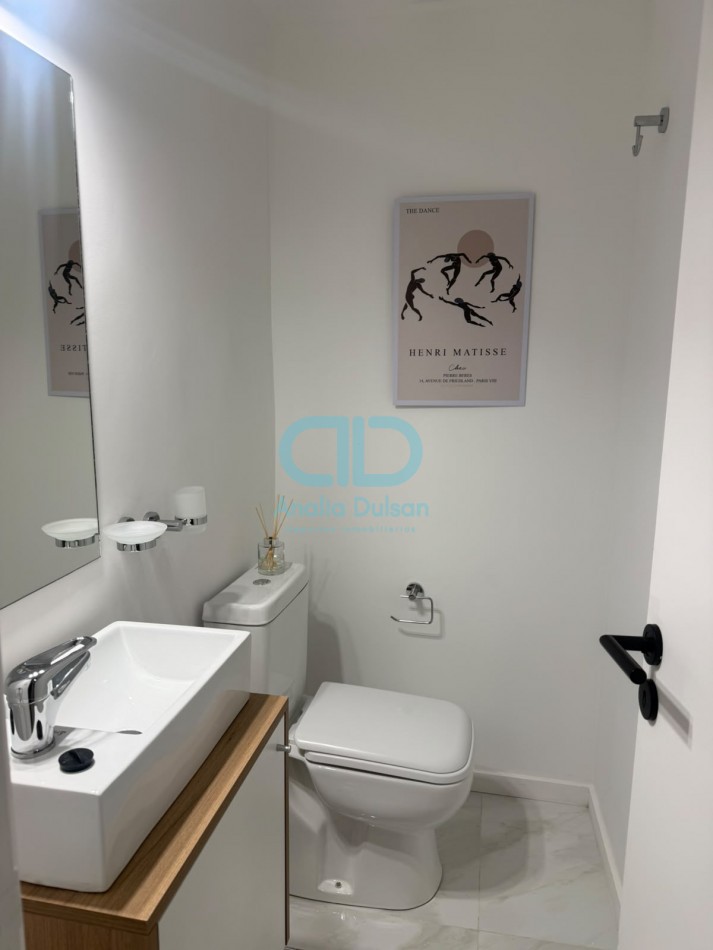 VENTA 3 AMBIENTES CON ESPACIO DE COCHERA
