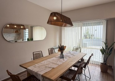 VENTA DUPLEX 4 AMBIENTES CON COCHERA