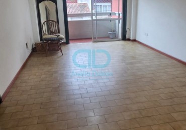 VENTA 3 AMBIENTES - ESPACIO COCHERA 